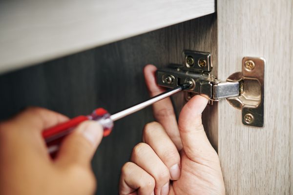 Cabinet Hinge Installation Service